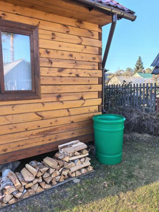 Фотография покупателя товара Бочка - бак пищевая «Помощник», 200 л, горловина 59 см, пластиковая, без крышки, МИКС - Фото 1