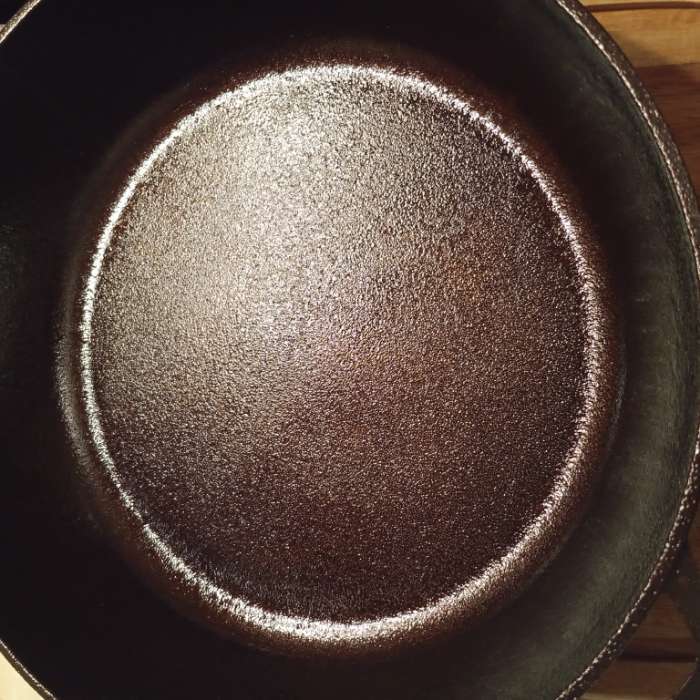 Фотография покупателя товара Жаровня Wild Kitchen, 3 л, d=26 см, лопатка и губка в комплекте. чугун - Фото 1