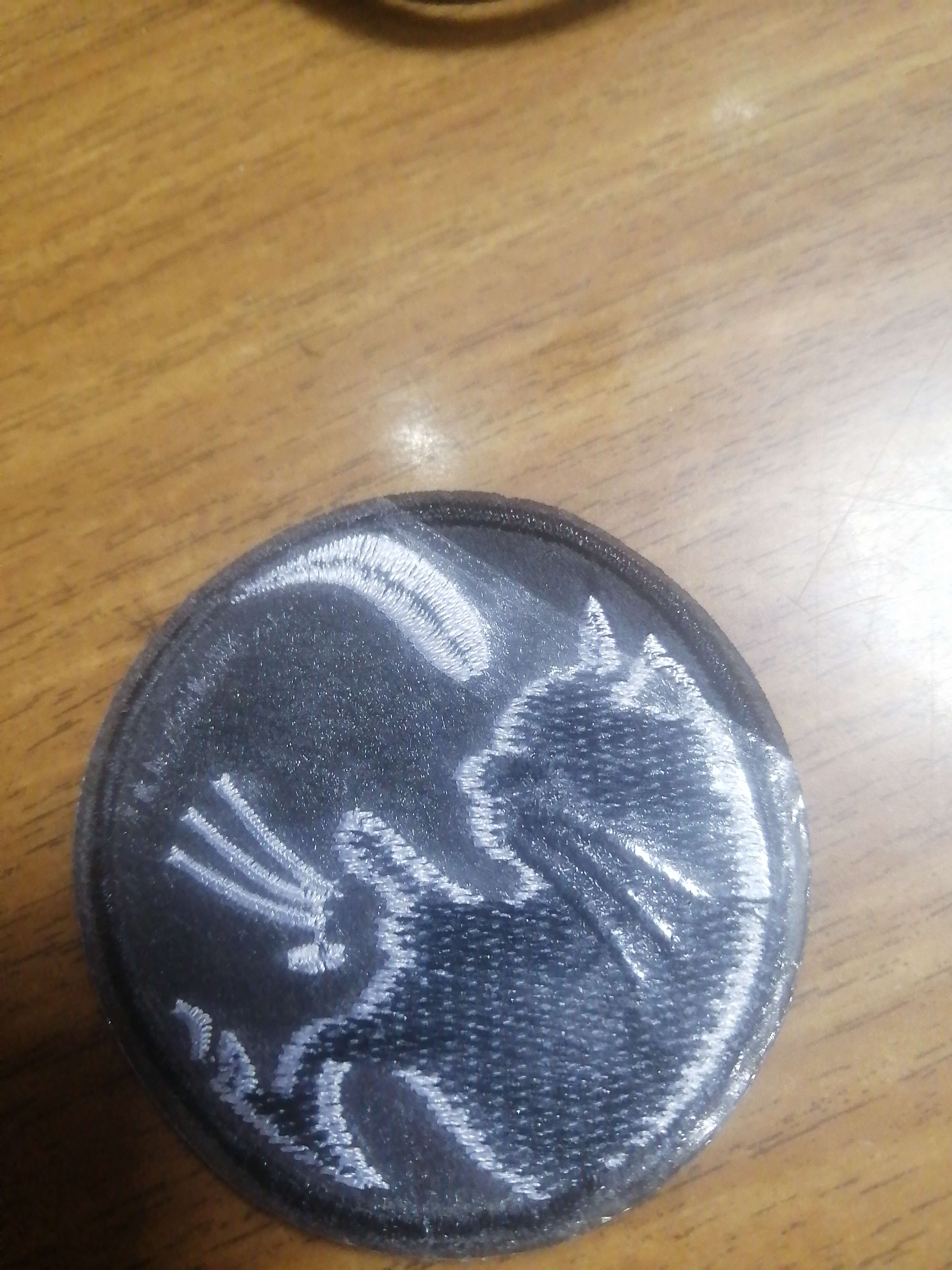 Фотография покупателя товара Термоаппликация «Кошки», d=6 см, разноцветная - Фото 1