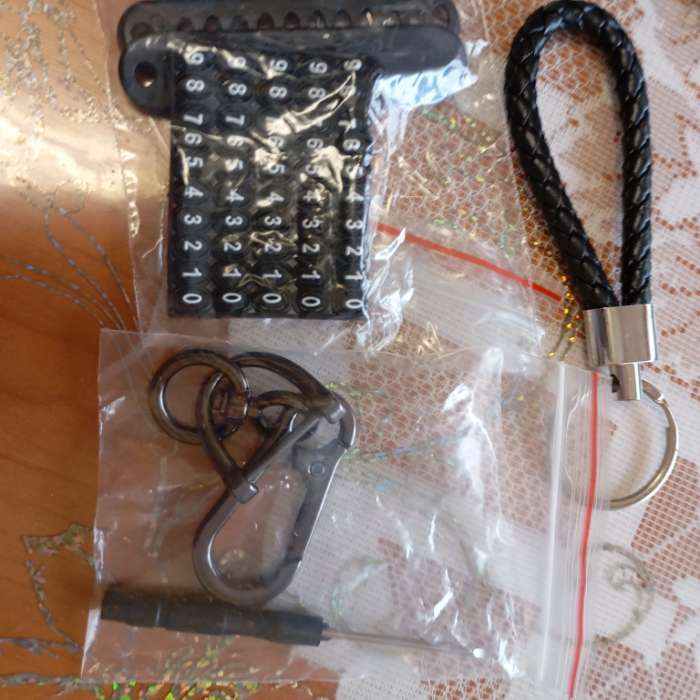 Фотография покупателя товара Брелок для ключей TORSO, петля с номером телефона, карабин, чёрный - Фото 2