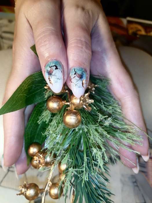 Фотография покупателя товара Наклейки для ногтей «Мрамор», металлизированные, цвет золотистый - Фото 5
