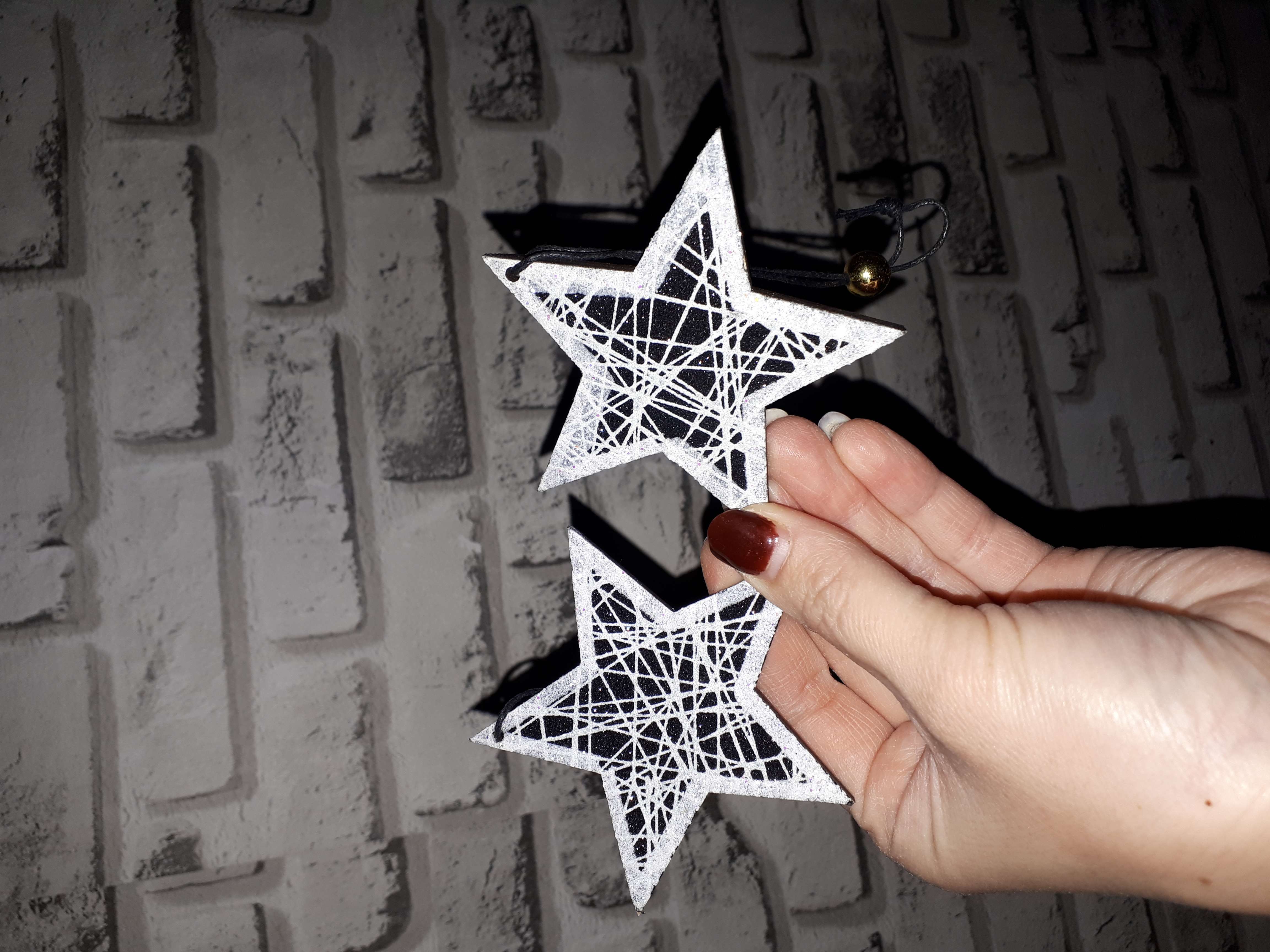 Фотография покупателя товара Новогодняя подвеска с подсветкой «Звезда» 8×8 см