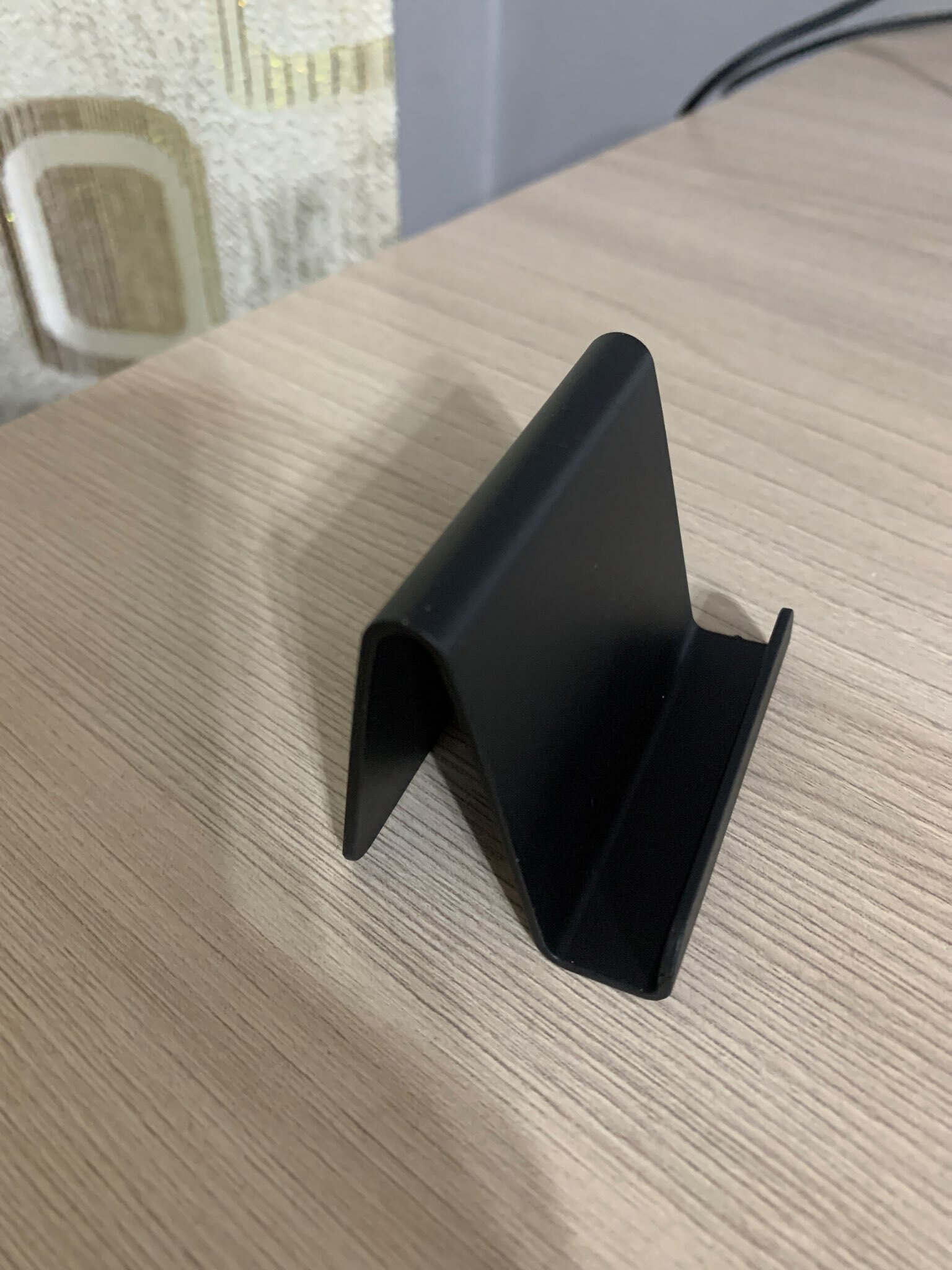 Фотография покупателя товара Подставка для телефона Luazon, фиксированная, чёрная - Фото 1