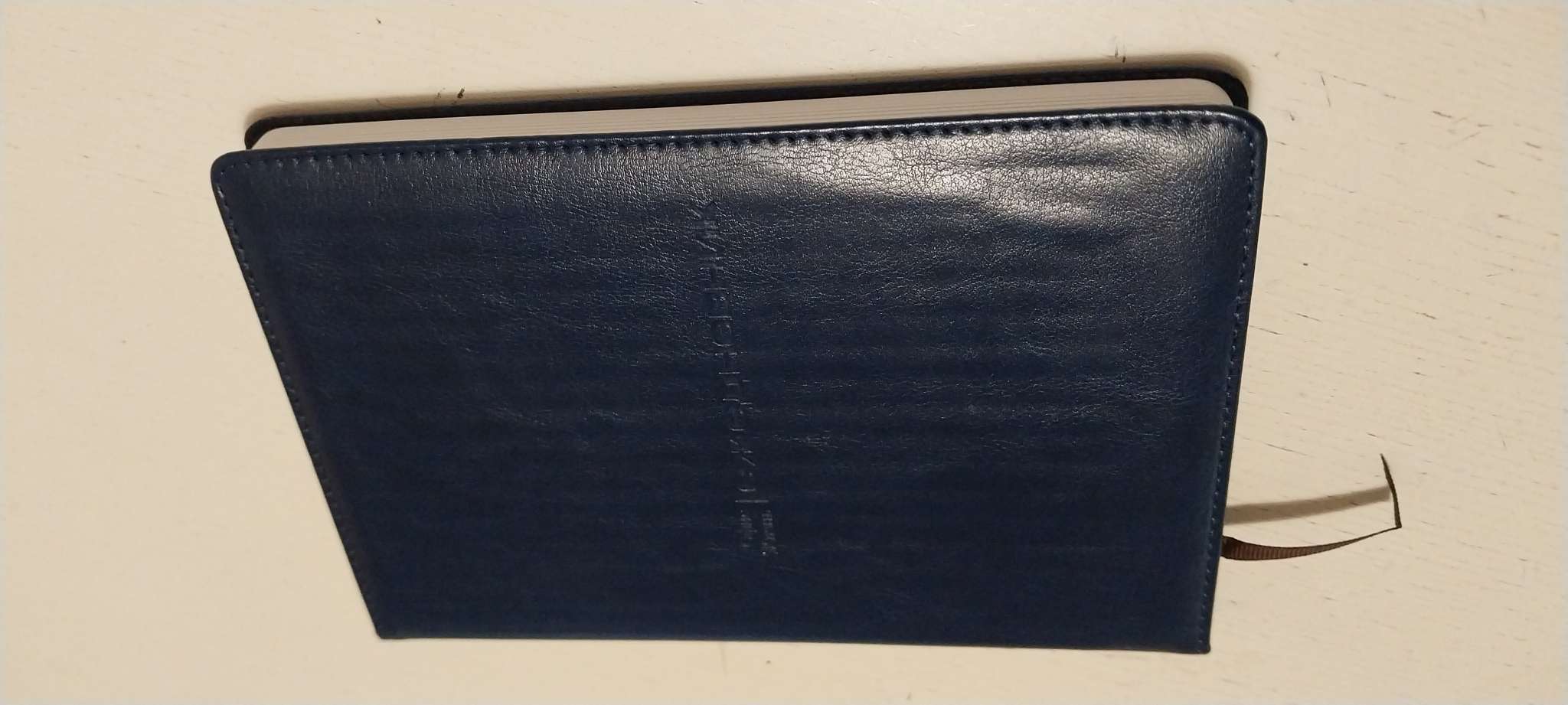 Фотография покупателя товара Ежедневник недатированный «Классика» А5, 140 листов в клетку, обложка ПВХ, МИКС - Фото 1