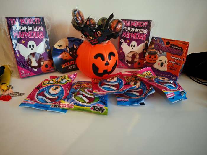 Фотография покупателя товара Карамель взрывная «Приколисты. Crazy Глаз» с игрушкой и татуировкой, 1 г