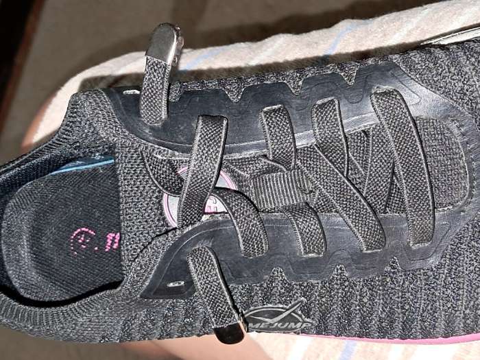 Фотография покупателя товара Шнурки для обуви, пара, плоские, с фиксаторами, эластичные, 8 мм, 100 см, белые - Фото 5