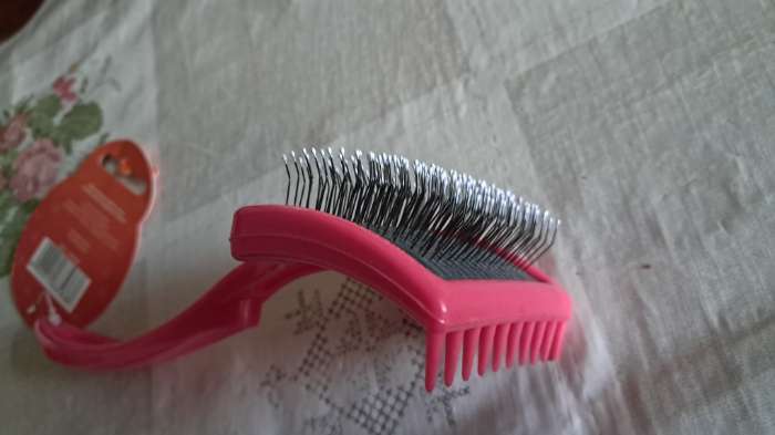 Фотография покупателя товара Щётка - пуходёрка средняя мягкая с каплями, основание 59×49 мм, розовая - Фото 2