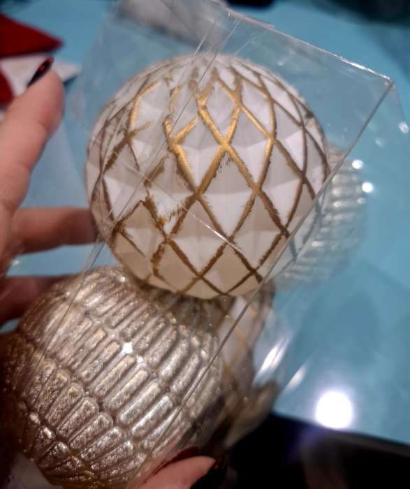 Фотография покупателя товара Ёлочные игрушки «Авива», шары новогодние, набор 4 шт., d=8 см, сетка, золотистый - Фото 9