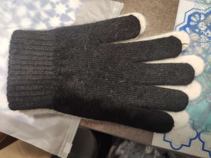 Фотография покупателя товара Перчатки женские MIST с шерстью кролика, размер 22 см, молочные - Фото 3