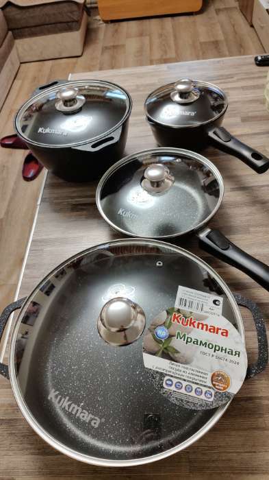 Фотография покупателя товара Сотейник KUKMARA, d=32 см, стеклянная крышка, литые ручки, антипригарное покрытие, алюминий, чёрный - Фото 1
