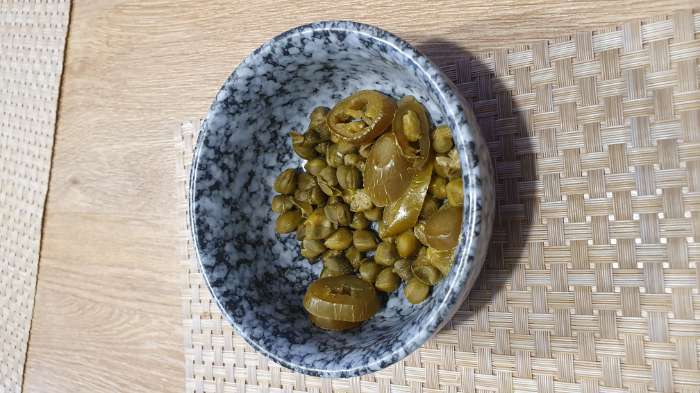 Фотография покупателя товара Соусник фарфоровый Magistro «Гранит», d=11,5 см - Фото 3