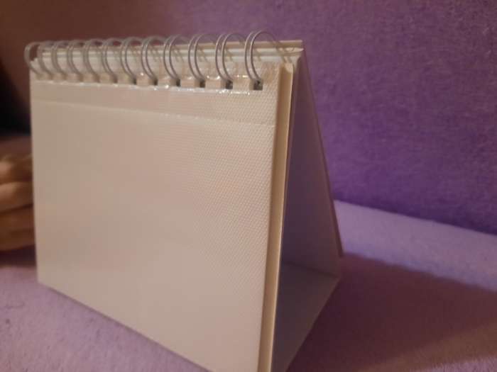 Фотография покупателя товара Фотоальбом на 18 фото 10×15 см «История твоего детства», настольный перекидной на кольцах - Фото 2