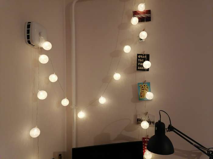 Фотография покупателя товара Гирлянда «Нить» 5 м с насадками «Клубки белоснежные», IP20, прозрачная нить, 20 LED, свечение тёплое белое, 220 В