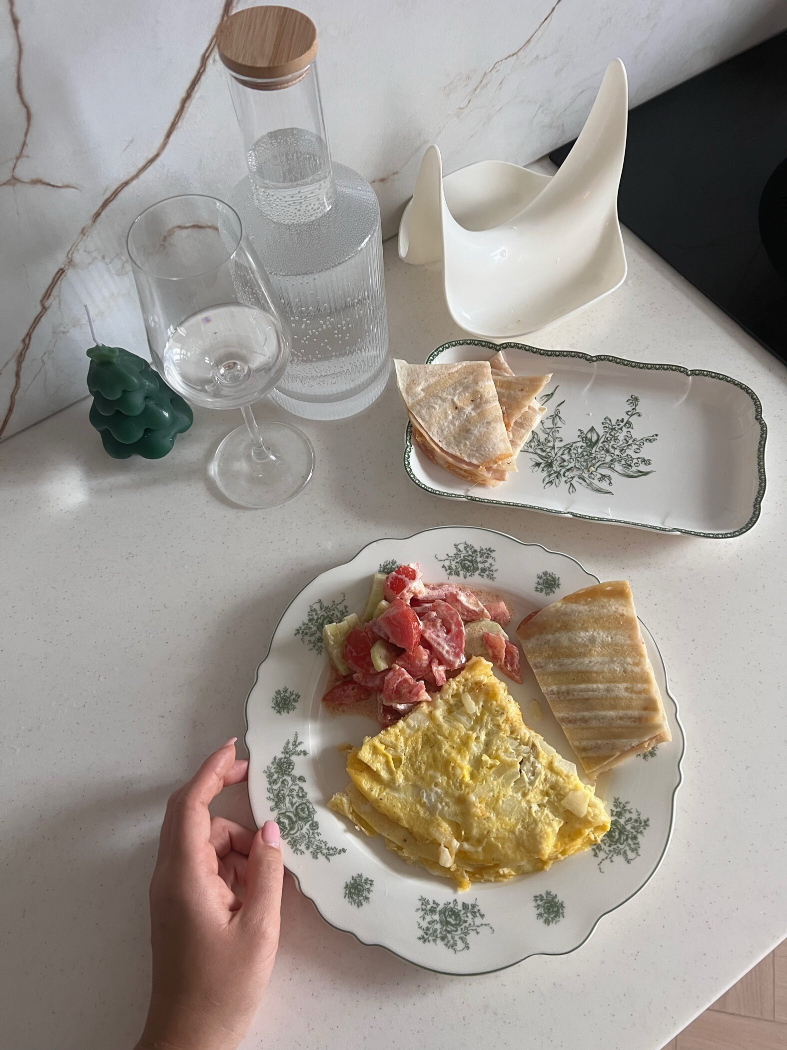 Фотография покупателя товара Блюдо для подачи WY Bloomware, 25×14×2.5 см, фарфор, зелёное/белое - Фото 1