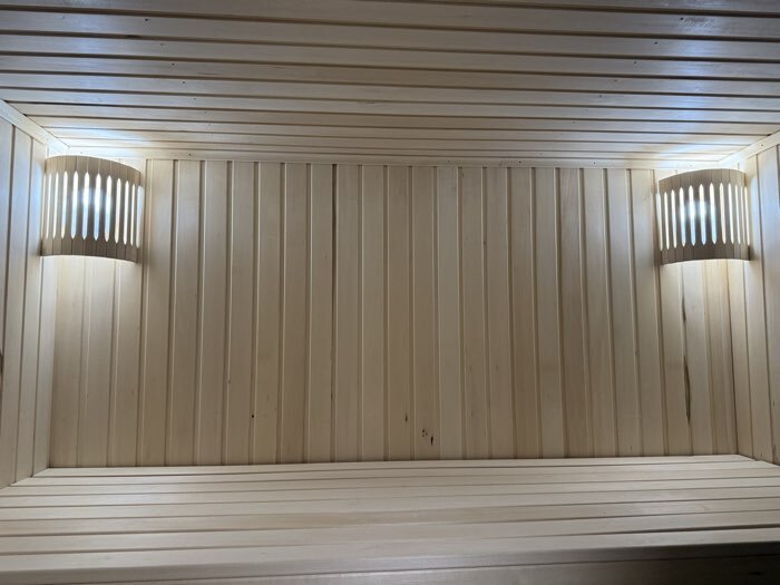 Фотография покупателя товара Абажур для бани и сауны «Кинжал», липа, настенный, угловой, «Добропаровъ» - Фото 5