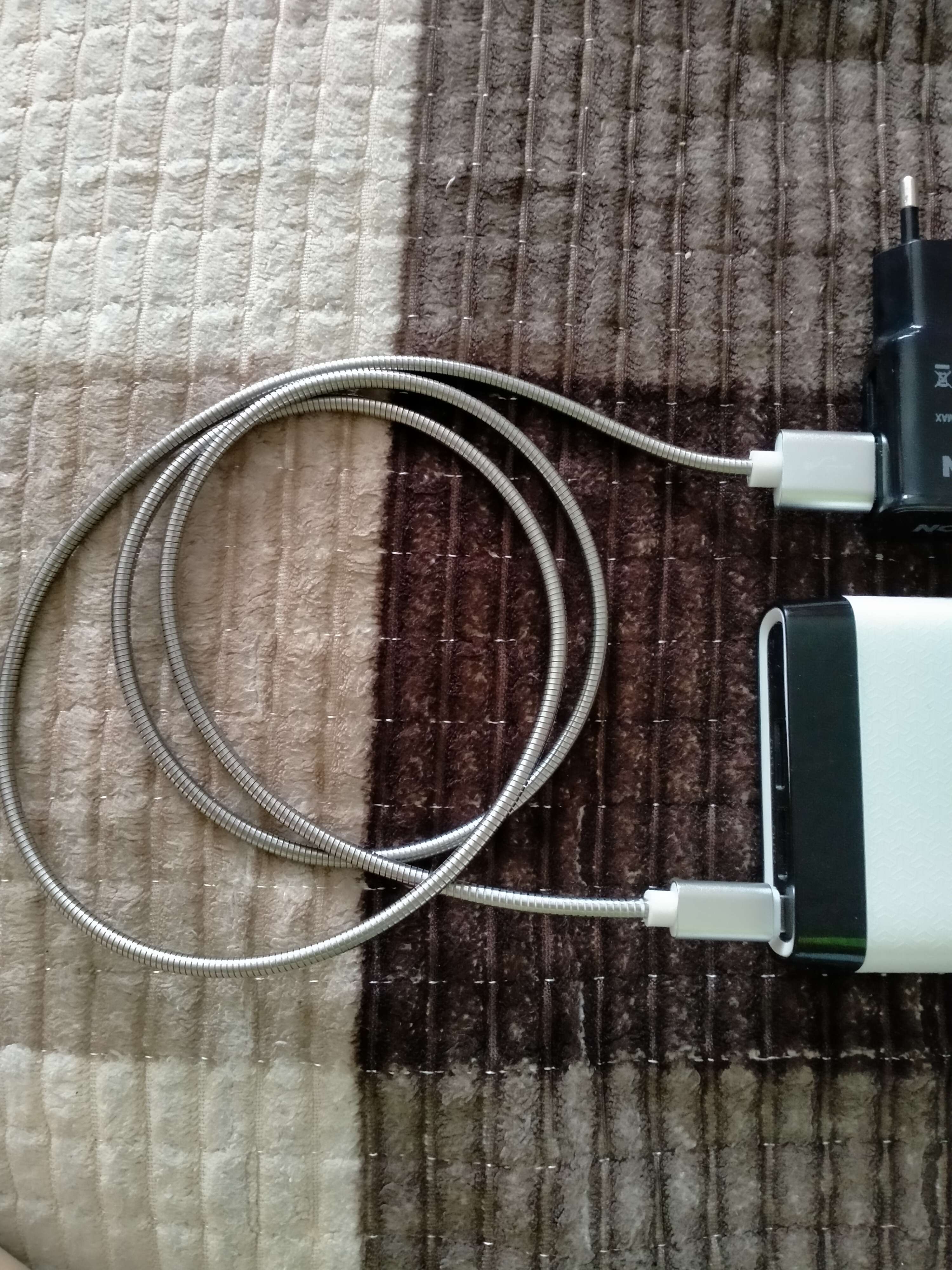 Фотография покупателя товара Кабель LuazON, microUSB - USB, 1 А, 1 м, оплётка металл, цвет: серебро