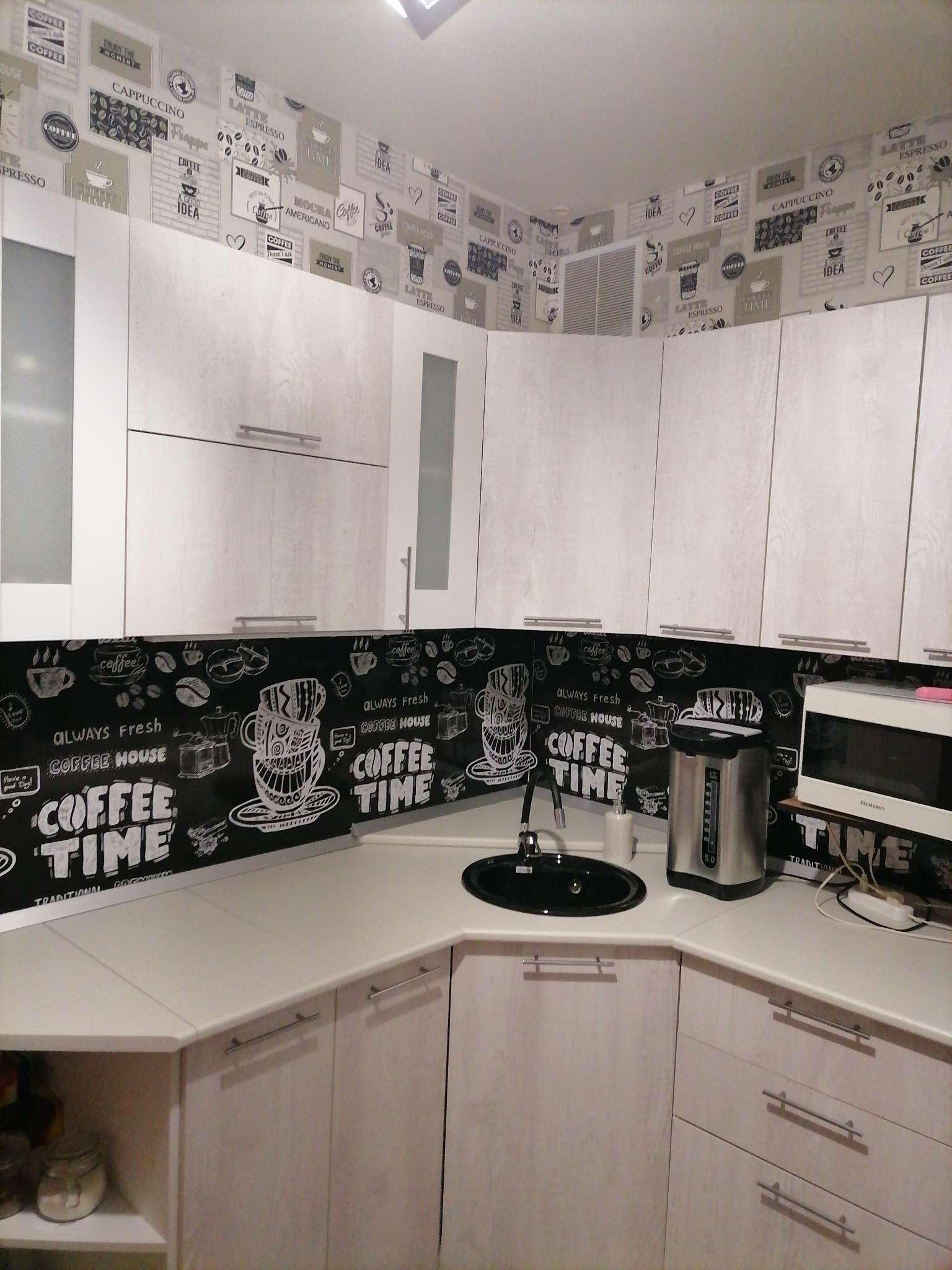 Фотография покупателя товара Кухонный гарнитур «Алина оптима», 1500×1800 мм, белые, пайн белый - Фото 1