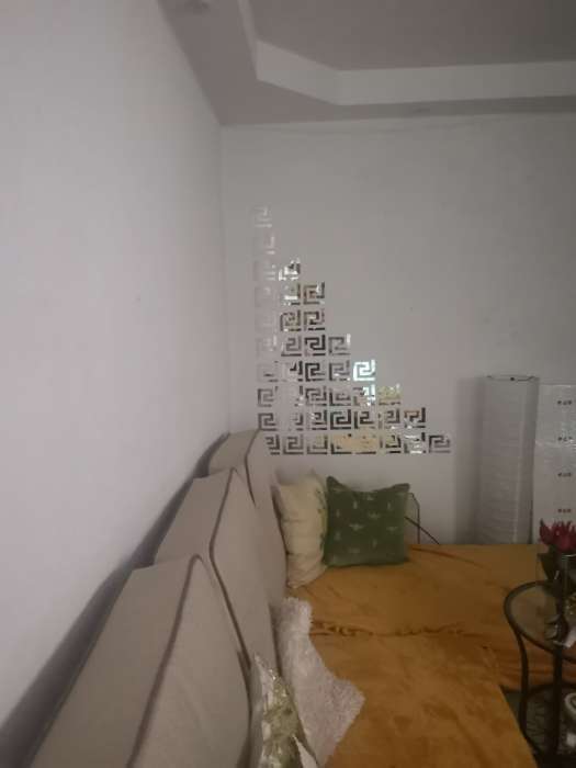Фотография покупателя товара Наклейки интерьерные "Лабиринт", зеркальные, декор настенный, набор 10 шт, 10 х 10 см