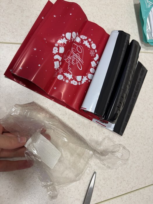 Фотография покупателя товара Курьерский пакет с клеевым клапаном новогодний, «С Новым годом», 17×26 см - Фото 8