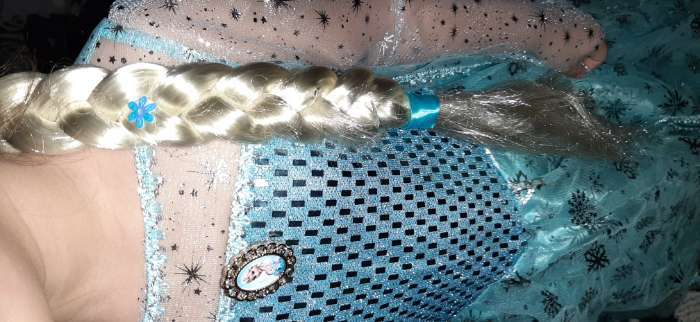 Фотография покупателя товара Карнавальный костюм «Эльза», текстиль, размер 32, рост 122 см - Фото 3
