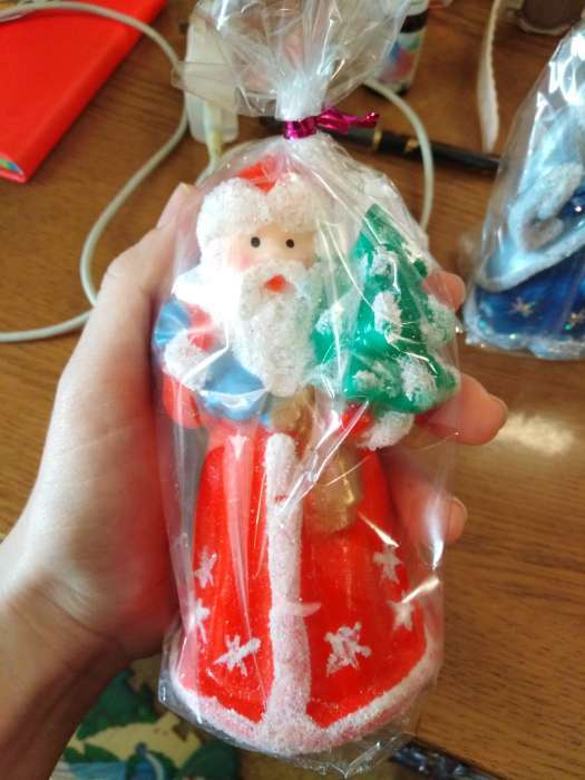 Фотография покупателя товара Свеча декоративная "Дед Мороз сам ёлку принёс" микс, 12,5 см