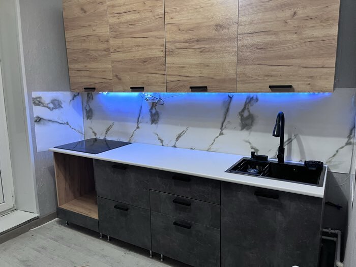 Фотография покупателя товара Кухонный гарнитур в потолок «Рио №3», 2400 мм, цвет белый глянец/дуб крафт/дуб вотан - Фото 1