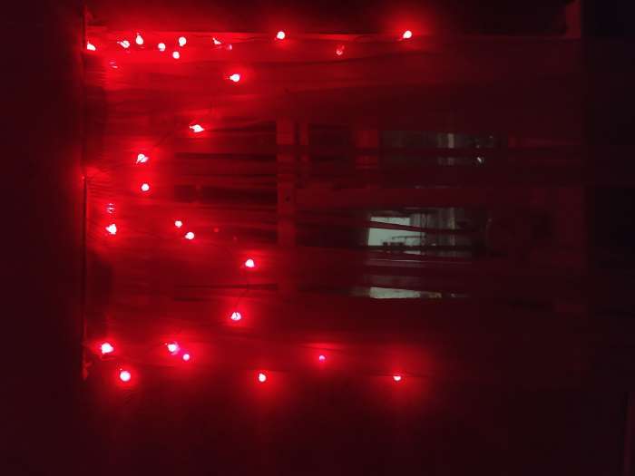 Фотография покупателя товара Гирлянда «Нить» 5 м с насадками «Шарики красные», IP20, прозрачная нить, 30 LED, свечение красное, 8 режимов, 220 В - Фото 11
