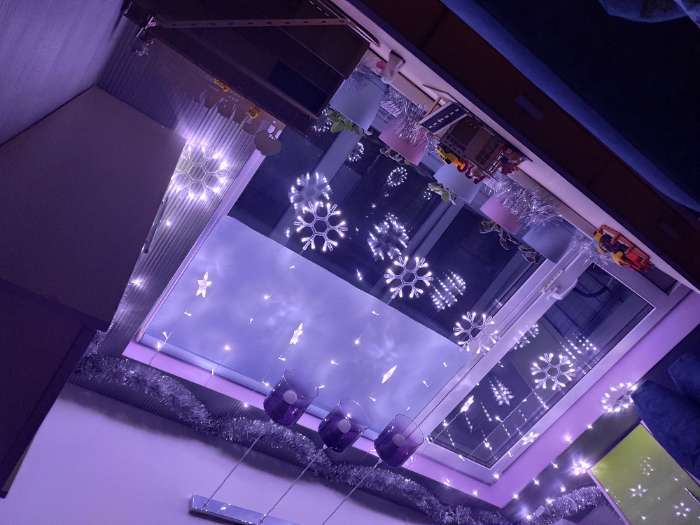 Фотография покупателя товара Гирлянда «Бахрома» 2.4 × 0.9 м с насадками «Звёзды», IP20, прозрачная нить, 138 LED, свечение мульти, 8 режимов, 220 В - Фото 15