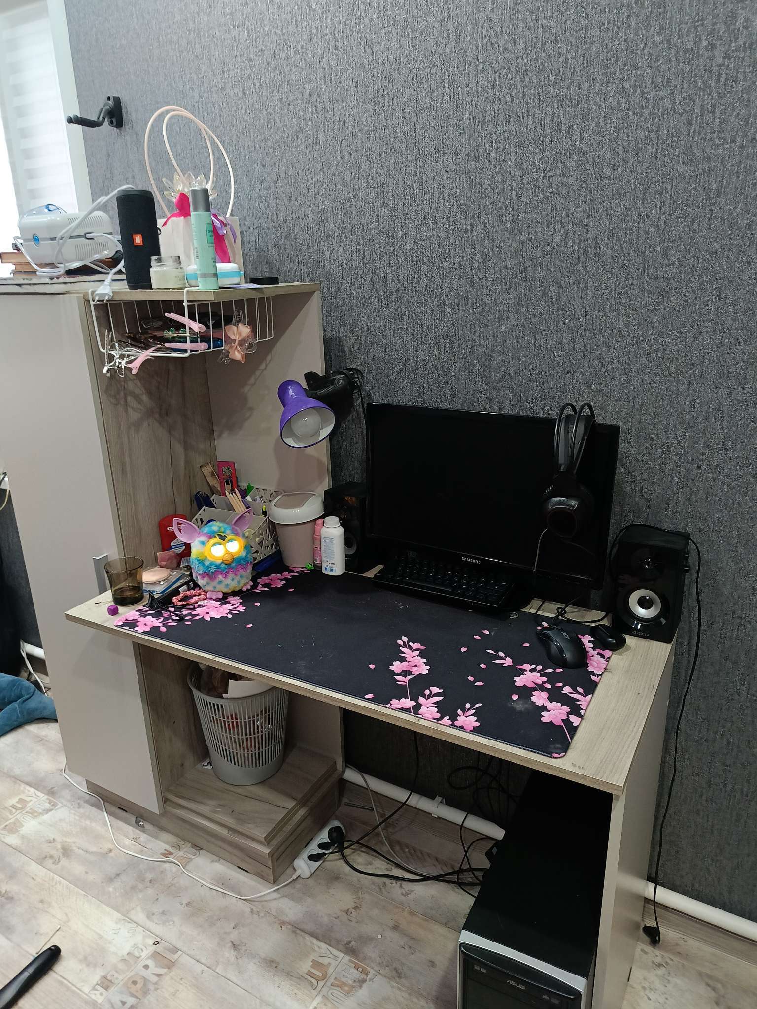 Фотография покупателя товара Стол компьютерный №1, 1450×500×1350 мм, цвет дуб белёный/венге - Фото 1