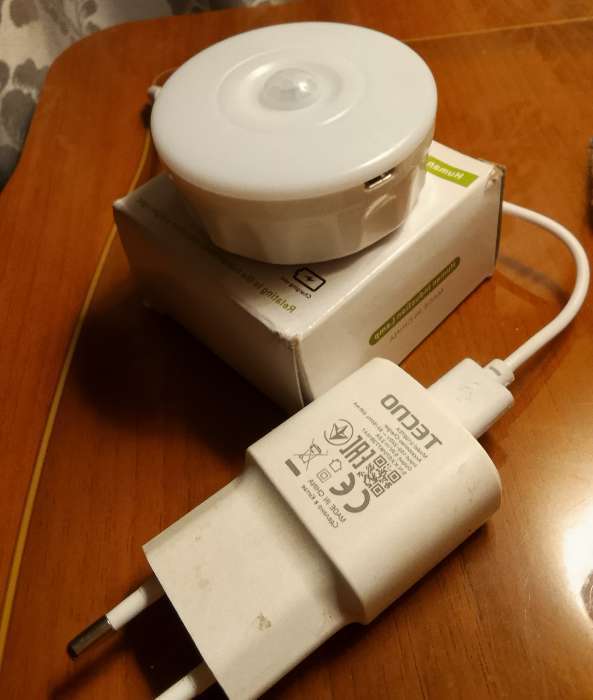 Фотография покупателя товара Светильник мебельный светодиодный с датчиком движения, 6 LED, 4 Вт, 6500К, свечение холодное белое - Фото 7