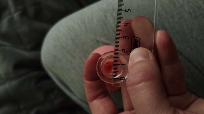 Фотография покупателя товара Банка вакуумная для массажа, стеклянная, d=1.5/2.5 см, розовая - Фото 2