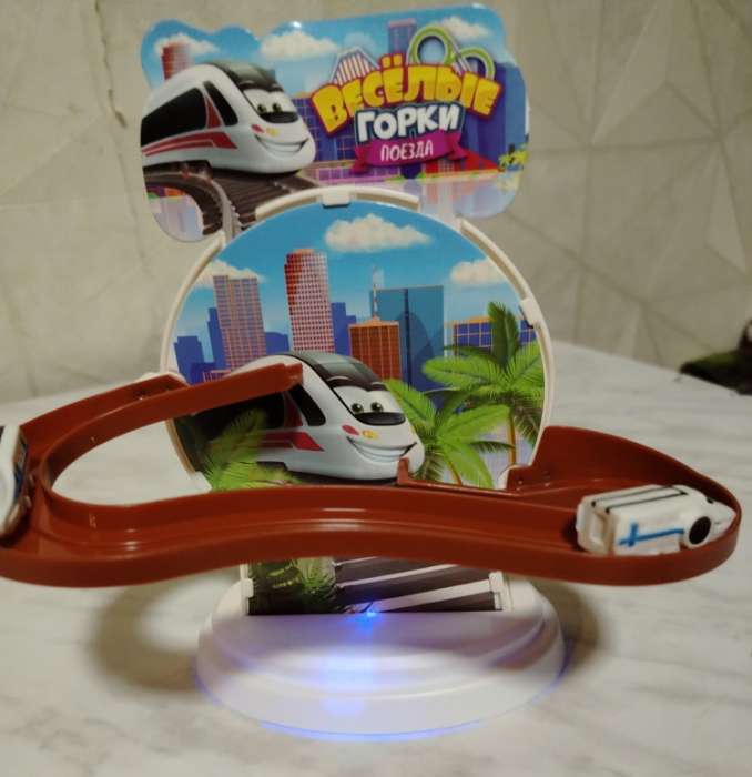 Фотография покупателя товара Магнитный трек «Весёлые горки «Поезда», свет и звук, работает от батареек - Фото 1