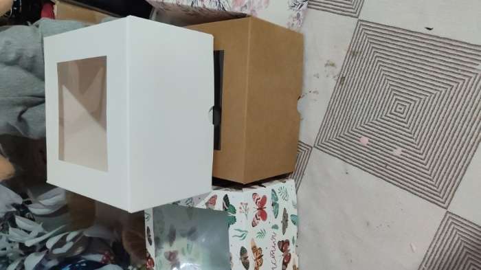 Фотография покупателя товара Коробка для 4 капкейка с окном, белая, 16×16×10 см - Фото 1