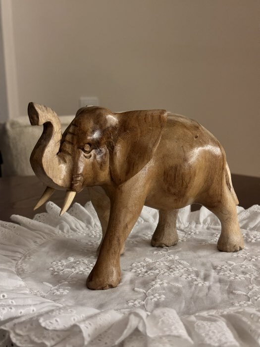 Фотография покупателя товара Сувенир «Слон», 24×11×16 см, дерево Суар, бежевый - Фото 5
