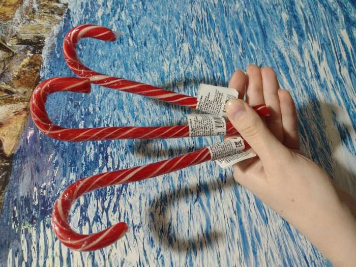 Фотография покупателя товара Карамель леденцовая новогодняя «Дед Мороз», 17 г - Фото 1