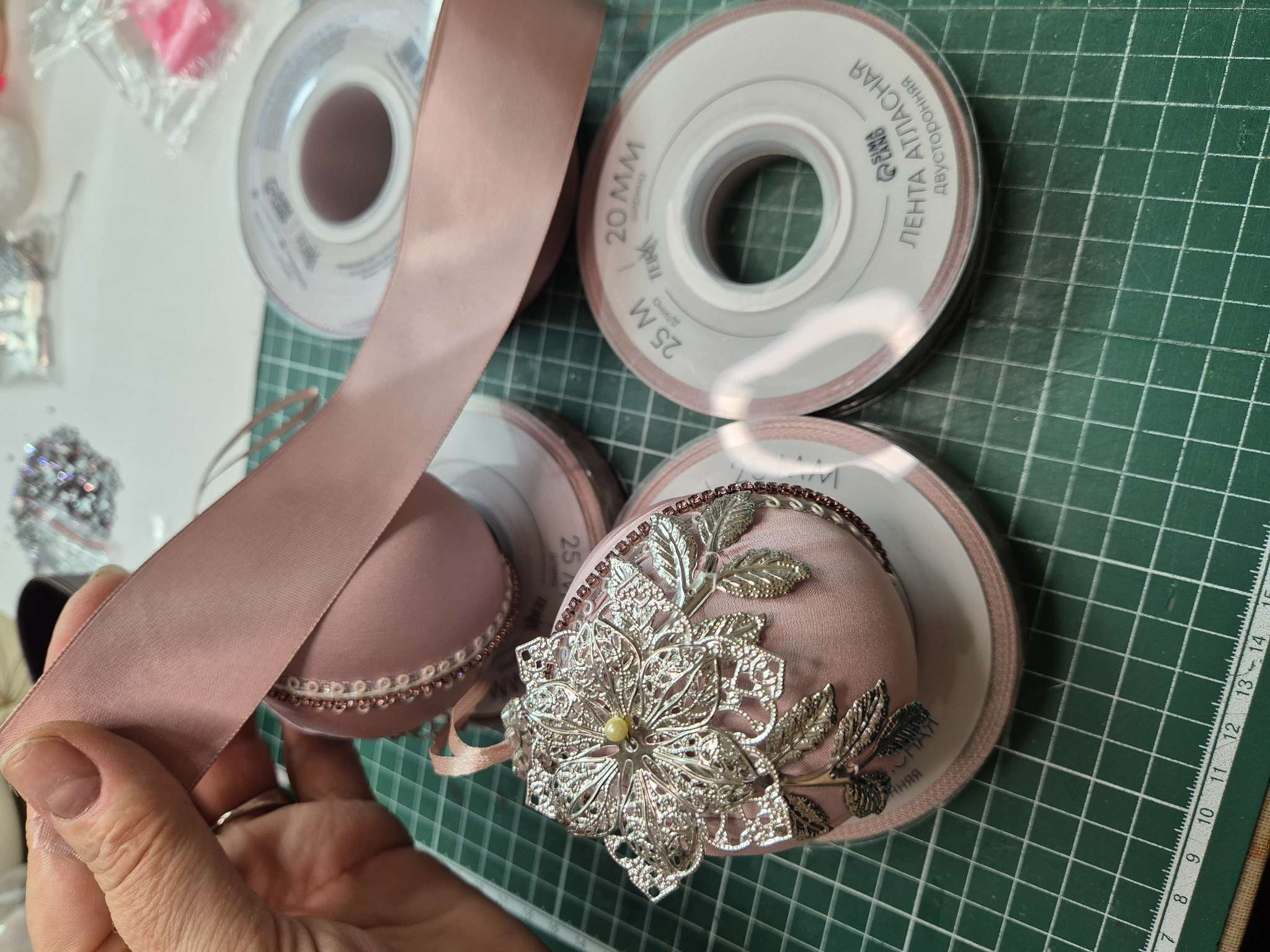 Фотография покупателя товара Лента атласная TEIRA, двухсторонняя, 15 мм, 25±1 м, нежно-розовая №164 - Фото 3