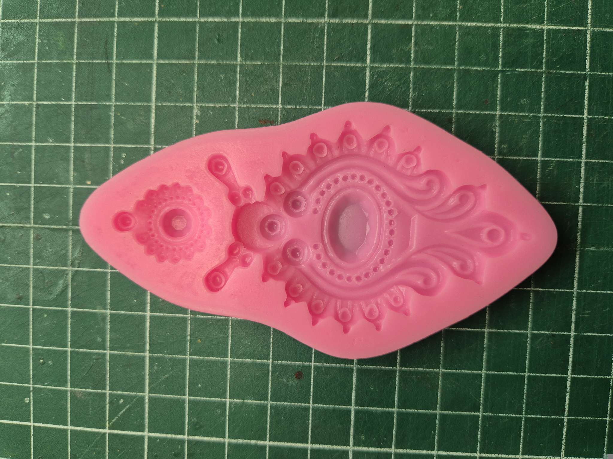 Фотография покупателя товара Молд силиконовый «Украшения» 1×5.2×10 см - Фото 1