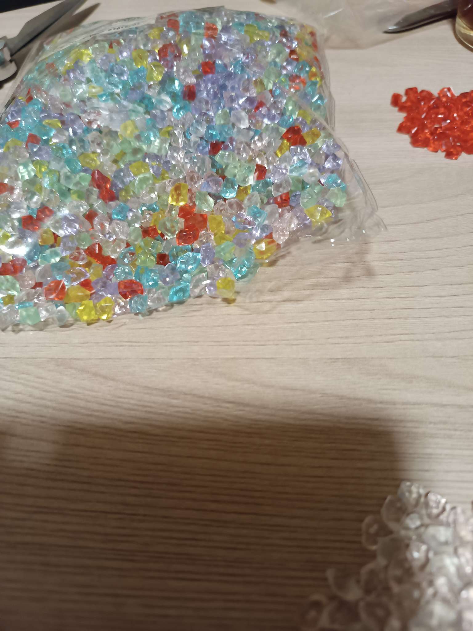 Фотография покупателя товара Светящийся декор «Камешки», МИКС, 300 г / 0.3 см - Фото 8