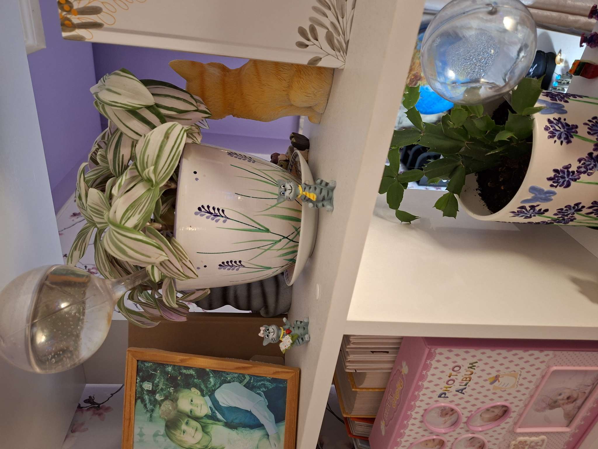 Фотография покупателя товара Горшок для цветов «Лаванда», керамический, с поддоном, 2.5 л, белый - Фото 2