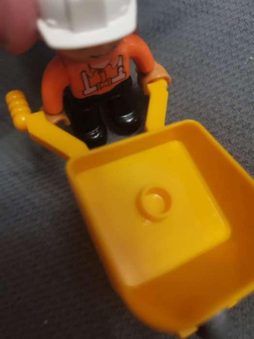 Фотография покупателя товара Конструктор «Стройплощадка маленькая», наклейки в наборе, 35 деталей - Фото 5