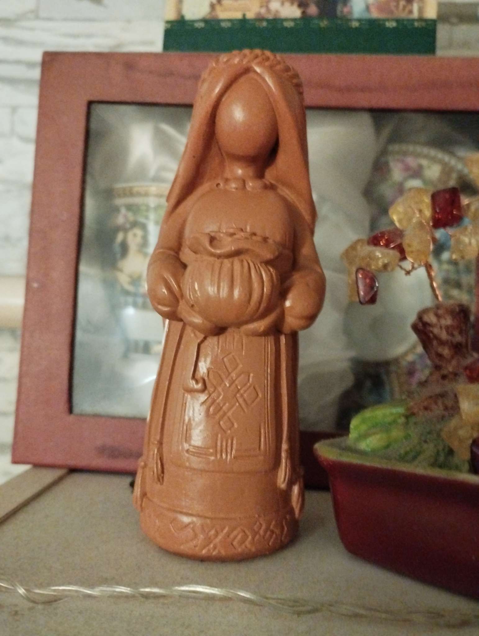 Фотография покупателя товара Фигурка - оберег «Денежная берегиня», 14×6×6 см, натуральный - Фото 1