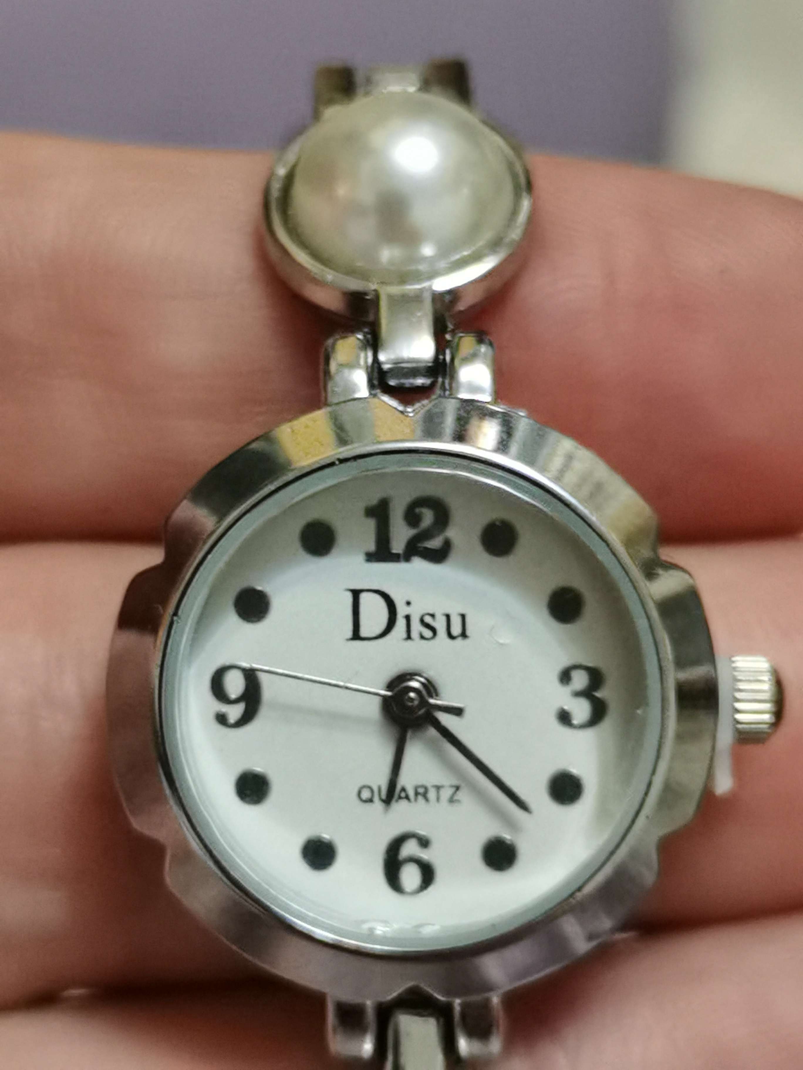 Фотография покупателя товара Женский подарочный набор Disu 2 в 1: наручные часы и браслет, d-1.8 см - Фото 3