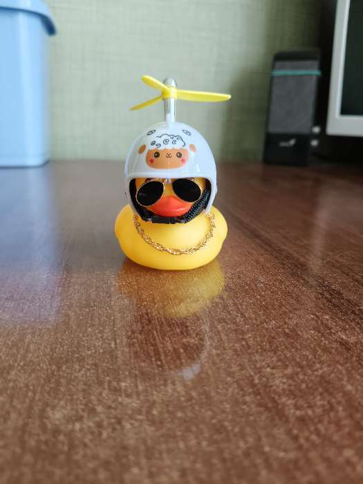 Фотография покупателя товара Утка с пропеллером, жёлтая, микс - Фото 2