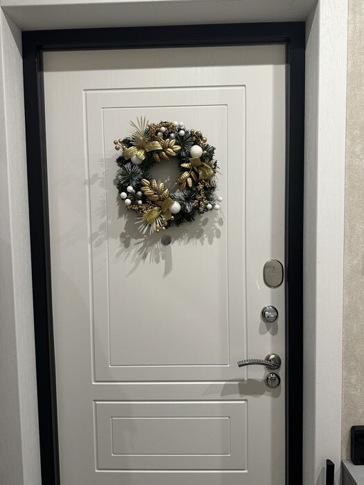 Фотография покупателя товара Венок новогодний d=34 см «Зимнее волшебство. Ветка ажурная», золотистый - Фото 1