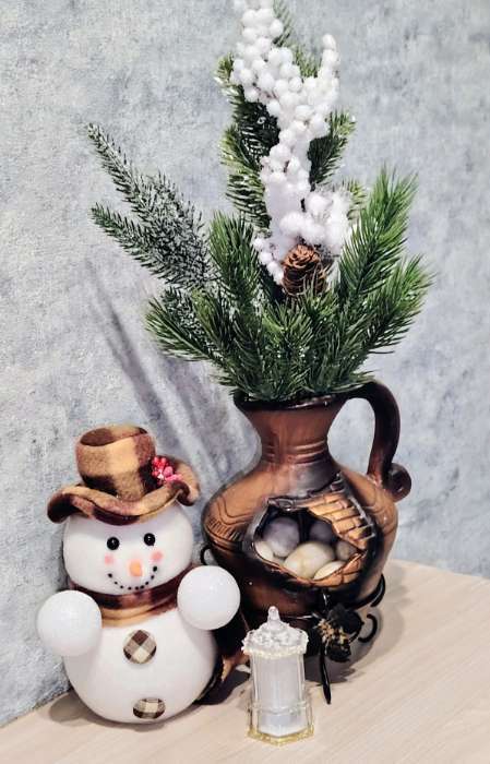 Фотография покупателя товара Ветка декоративная новогодняя, 26×11×5.5 см - Фото 1