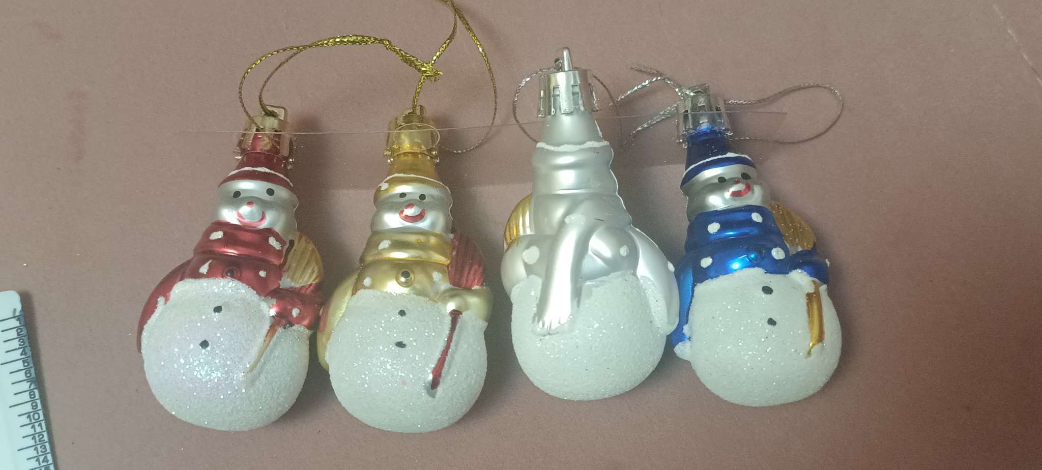 Фотография покупателя товара Ёлочные игрушки 4 шт. «Дружные снеговички», 3.5×6 см, МИКС - Фото 16