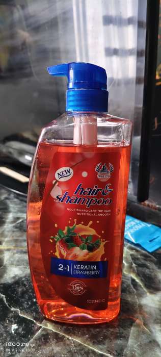 Фотография покупателя товара Шампунь для волос с кератином и экстрактом клубники, питание и уход, 820 мл - Фото 2