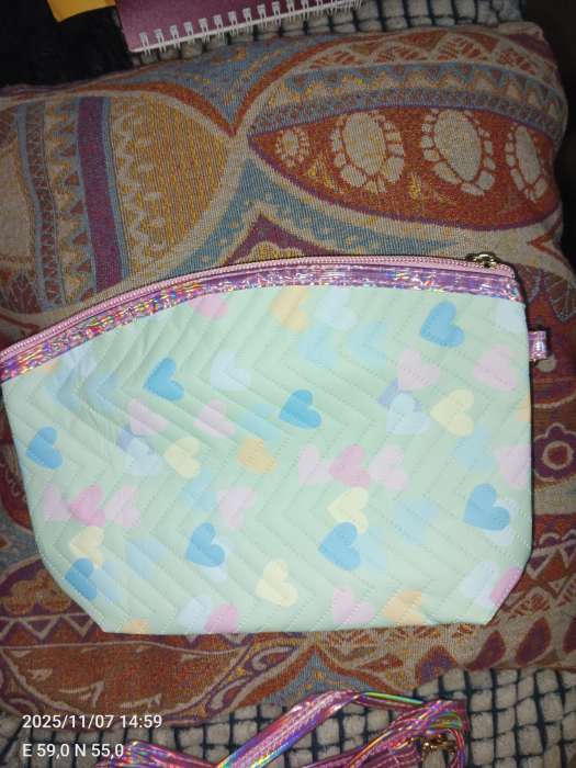 Фотография покупателя товара Сумка детская «Сердца» для девочки, на молнии, зелёная - Фото 3