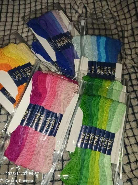 Фотография покупателя товара Нитки мулине TEIRA, 8±1 м, набор 7 шт., хлопок, жёлтые - Фото 5