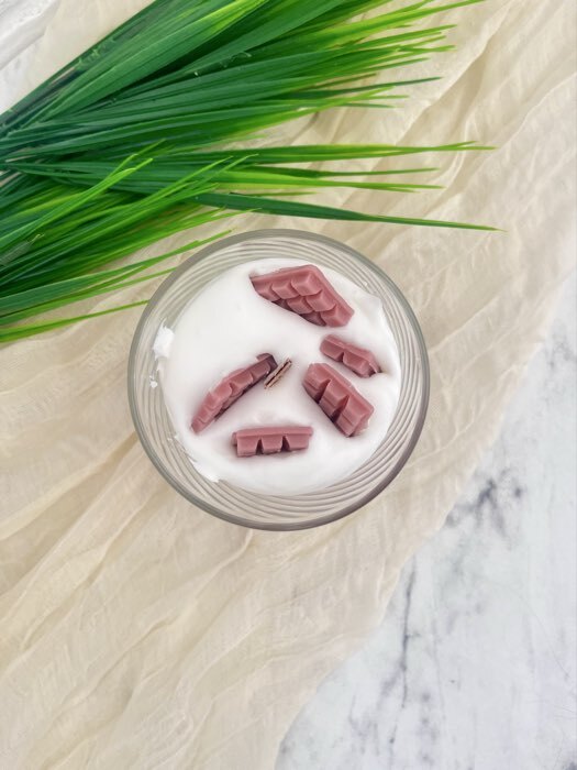 Фотография покупателя товара Молд Доляна «Шоколадки», силикон, 8.5×6.5×0.8 см, розовый - Фото 2